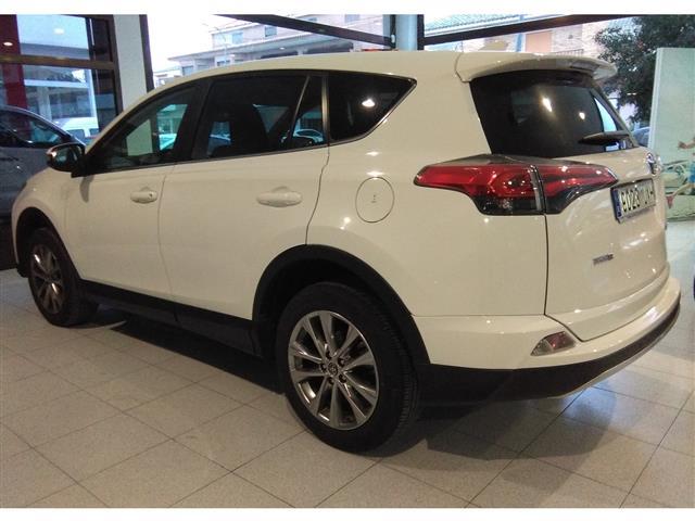 Left hand drive TOYOTA RAV 4  150D 2WD Advance